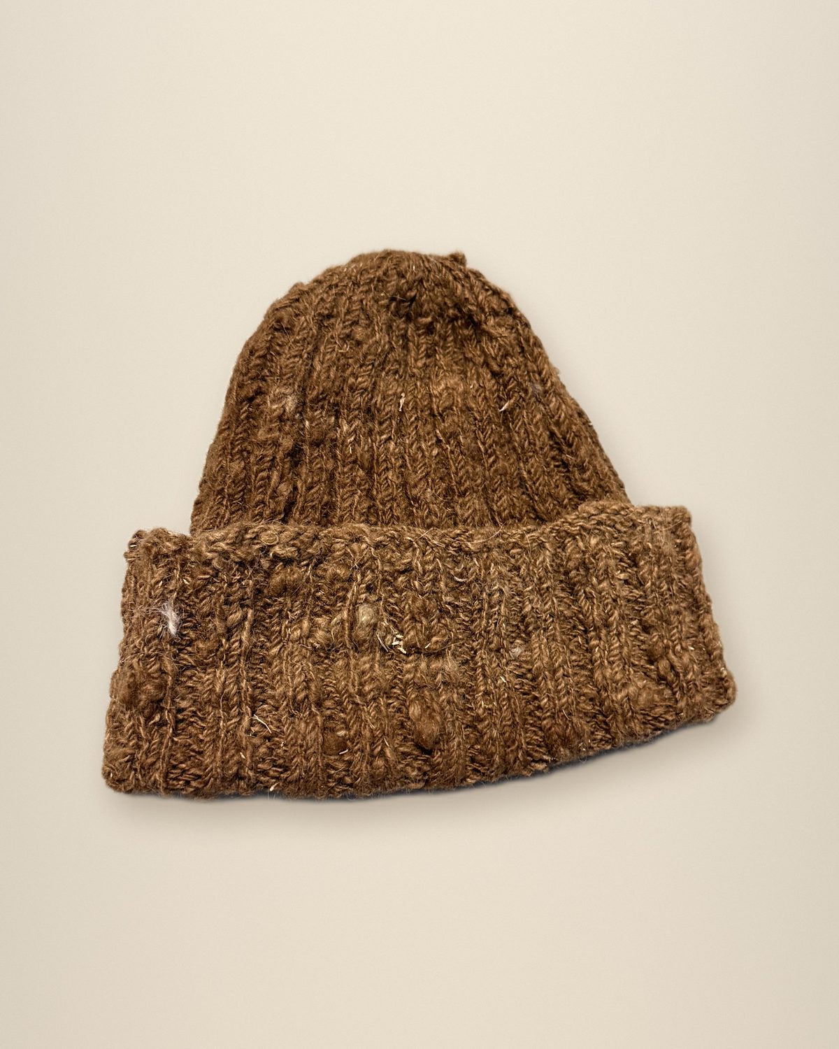 Ribbed Beanie: Natural Brown